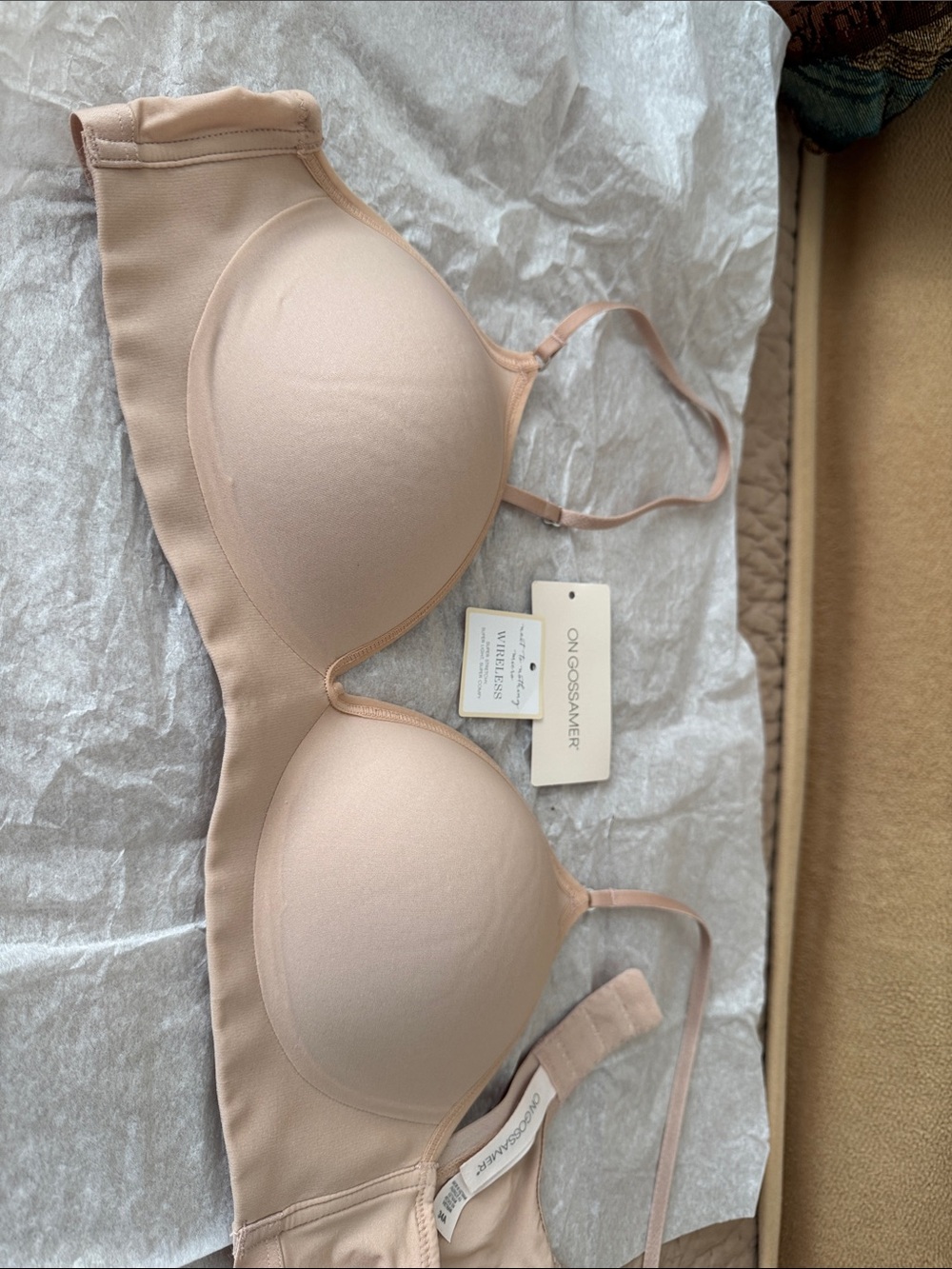 On Gossamer Blush Nude Seamless T-Shirt Bra